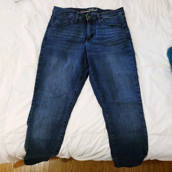 Universal Thread Women's Jeans - Picture 1 of 3